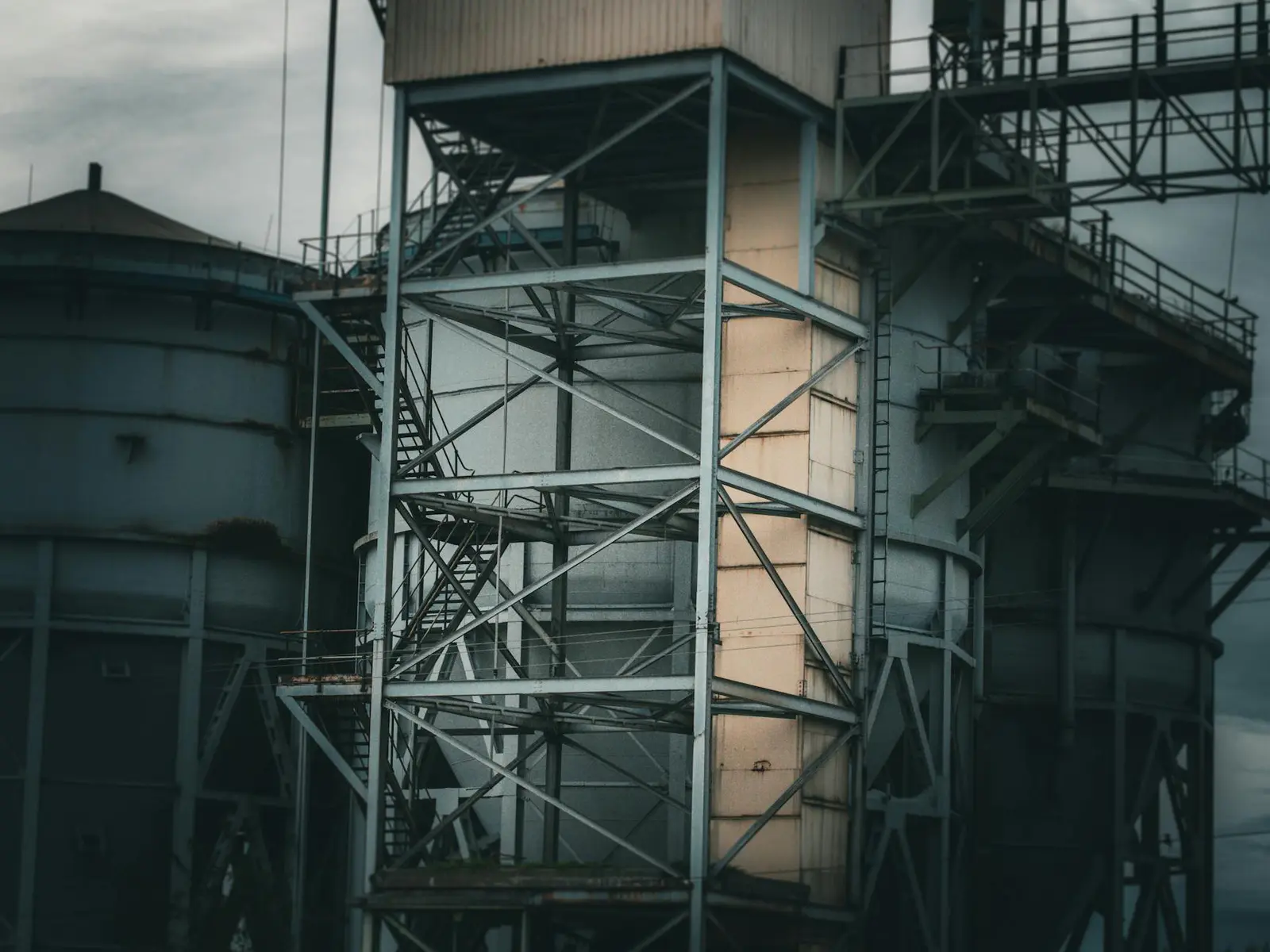 Industrial plant construction